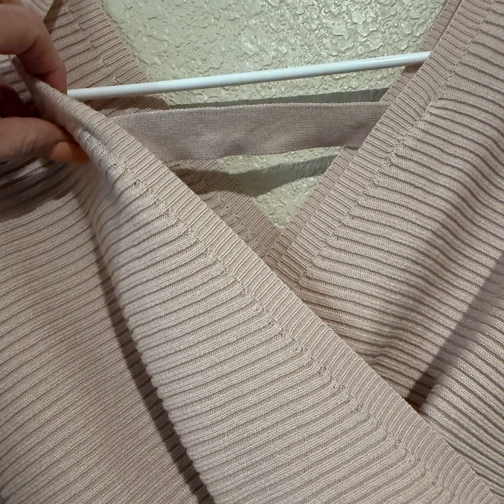 NWOT Blush Pink Sweater Dress Women’s Small Off Shoulder Wrap Style Ribbed Knit - Picture 3 of 4
